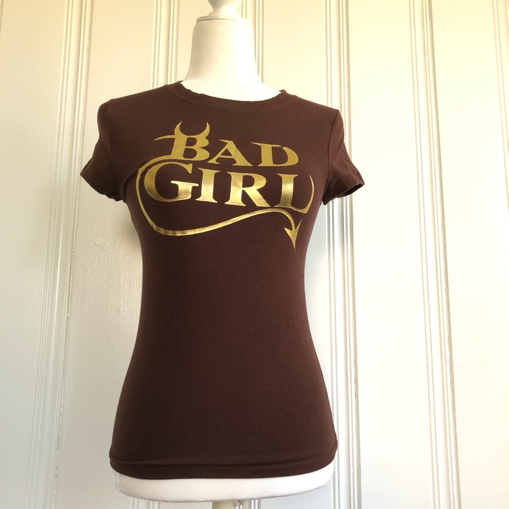 Brown short sleeve bad girl tee
